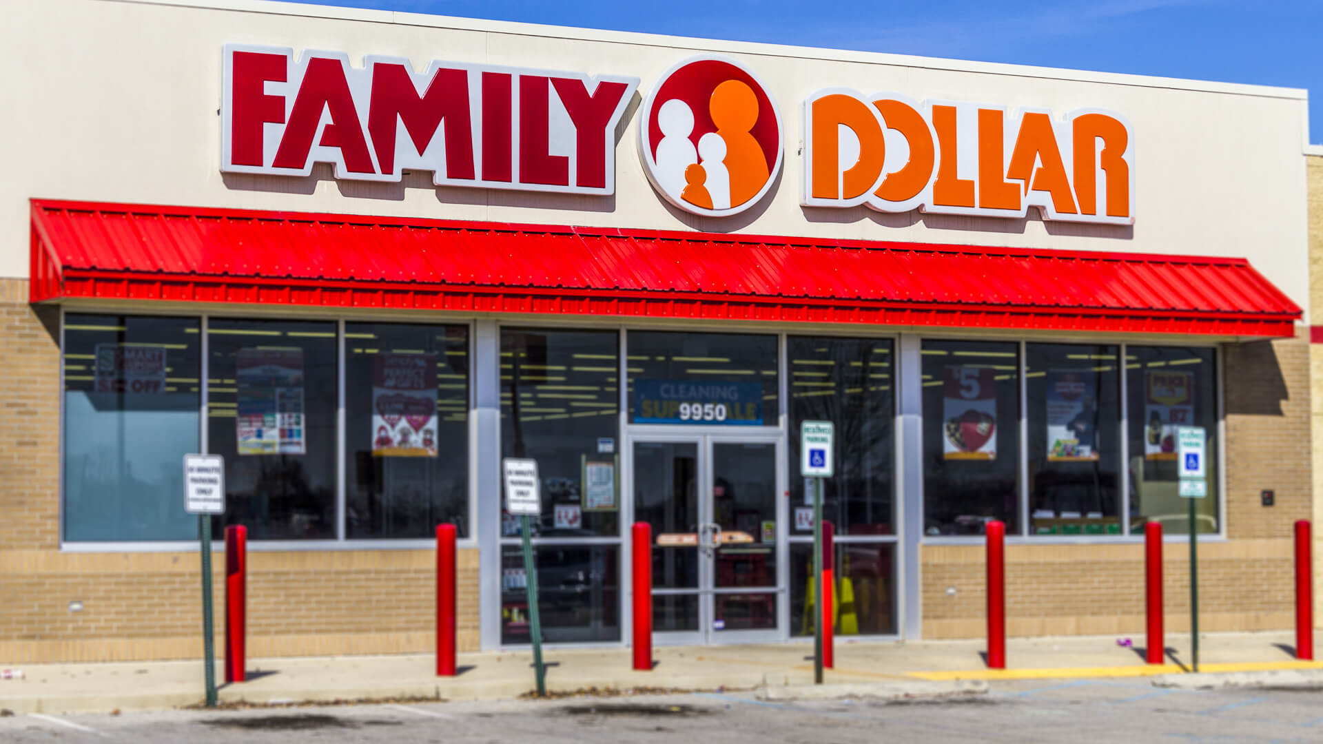 What Time Does Family Dollar Close and Open?
