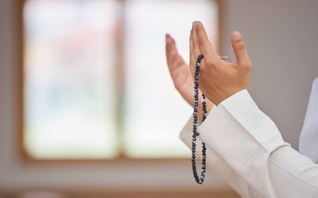 What Time is Fajr Prayer in Everett WA? (Prayer Times)