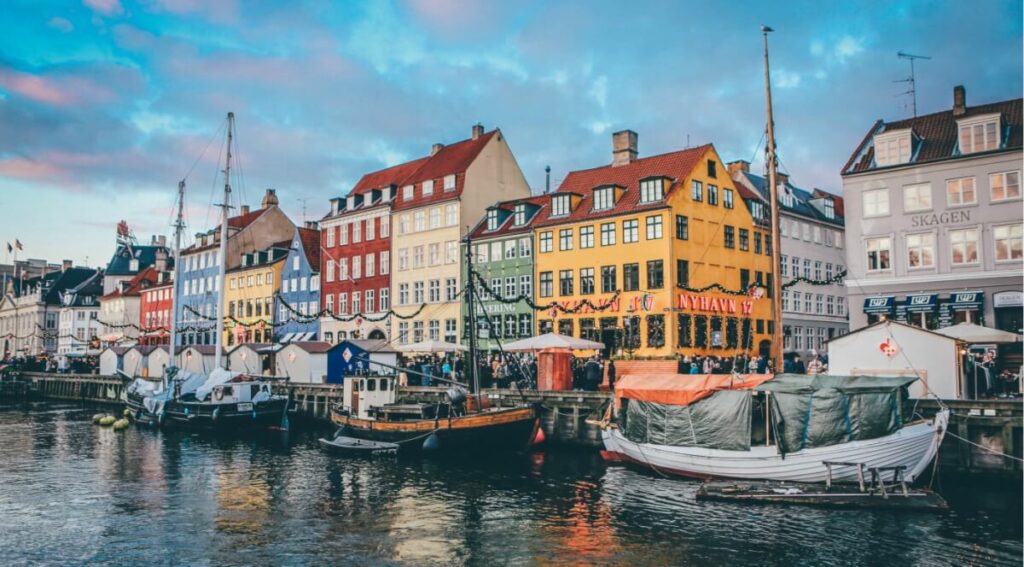 Does Copenhagen Accept Apple Pay?