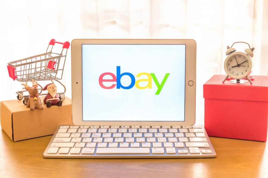 Selling on eBay (What to Sell and How to Make Easy Money)