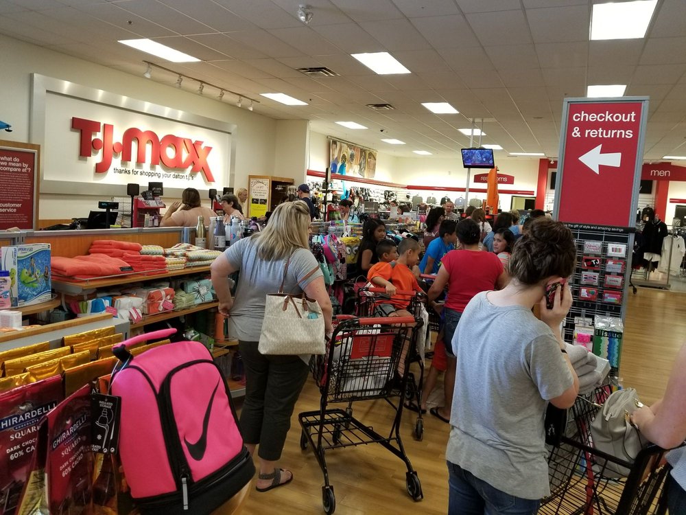 What time does TJ Maxx closes?