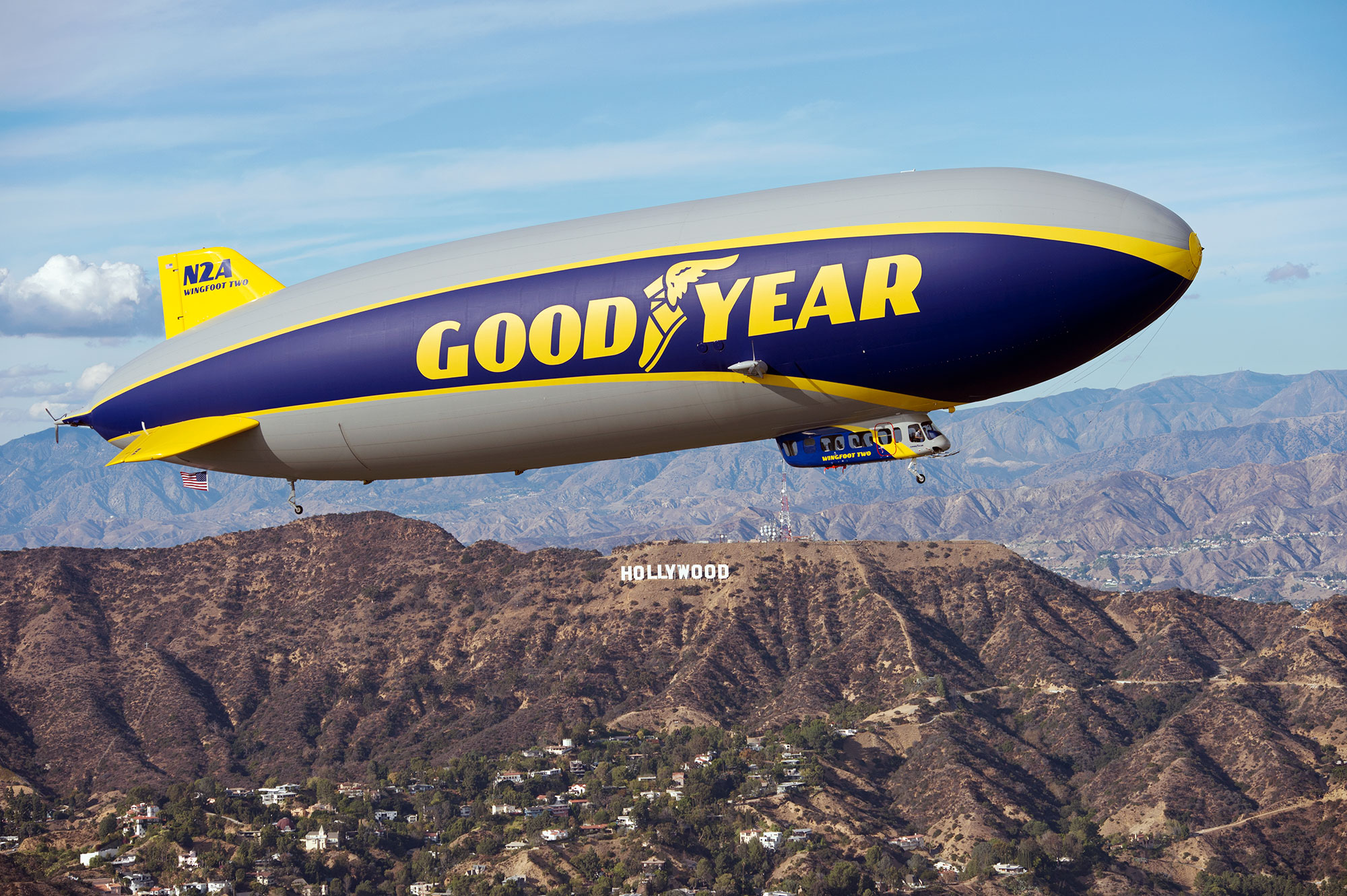 How many blimps are there in the world