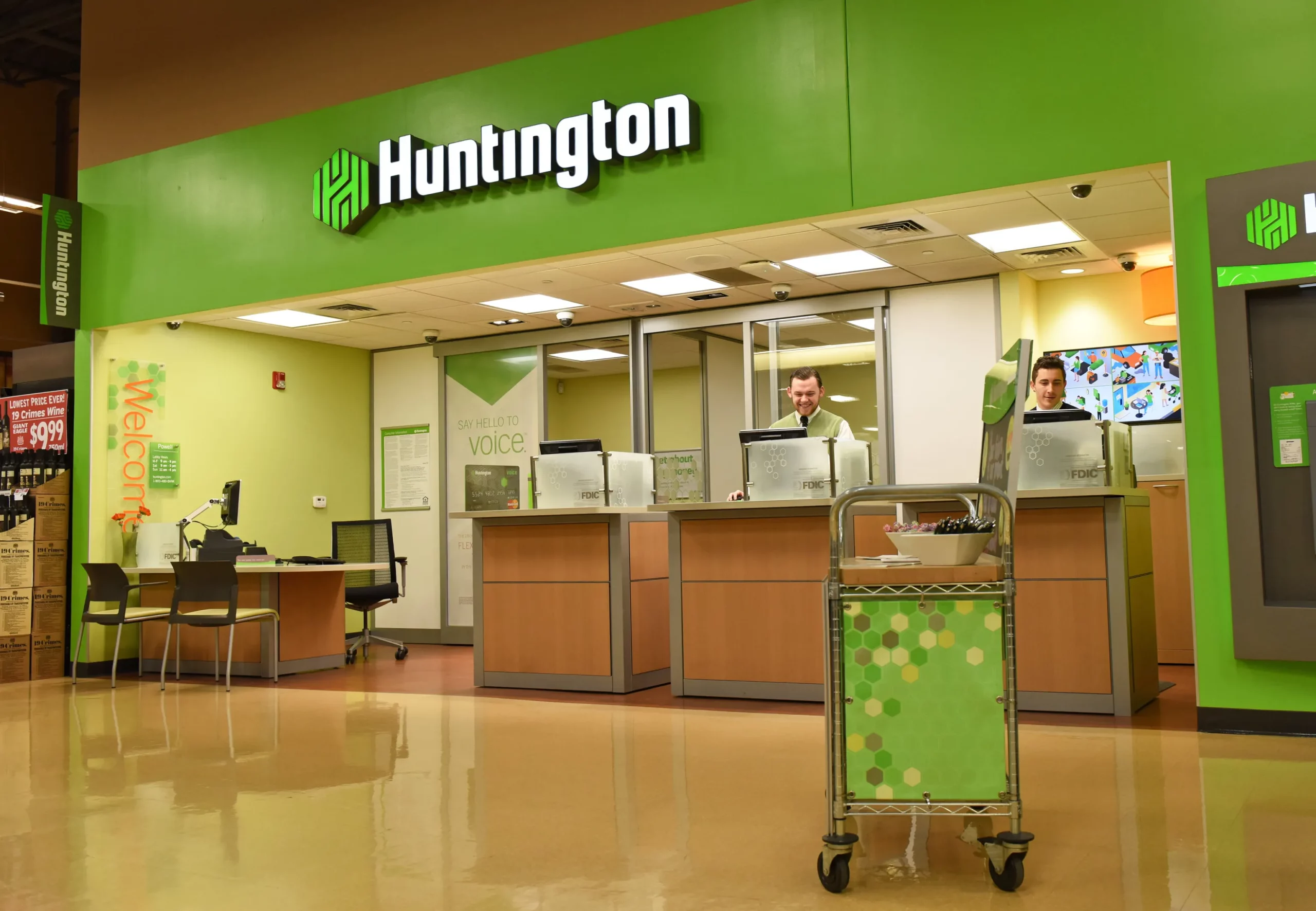 Tips for Efficient Banking at Huntington Bank