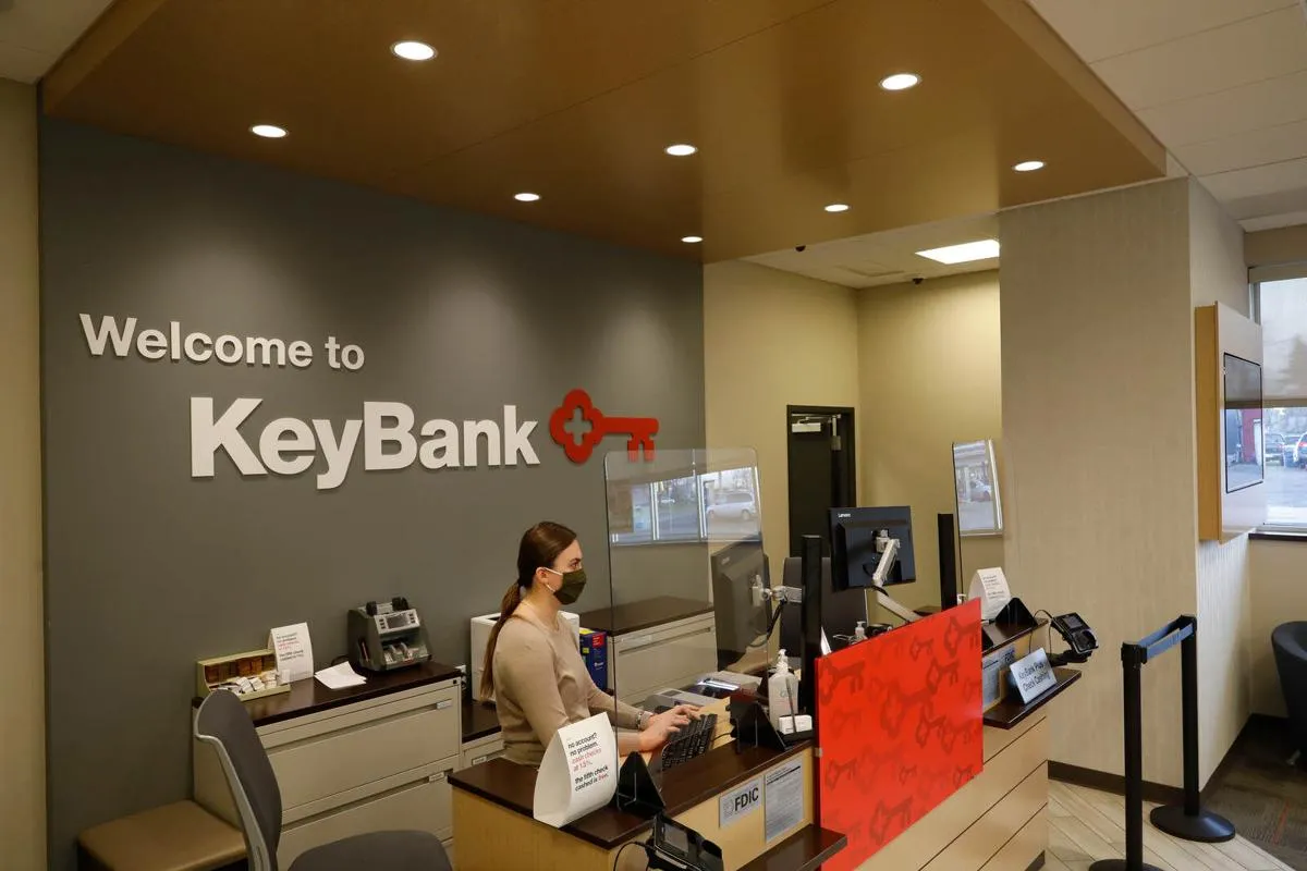 How to Find Key Bank Hours