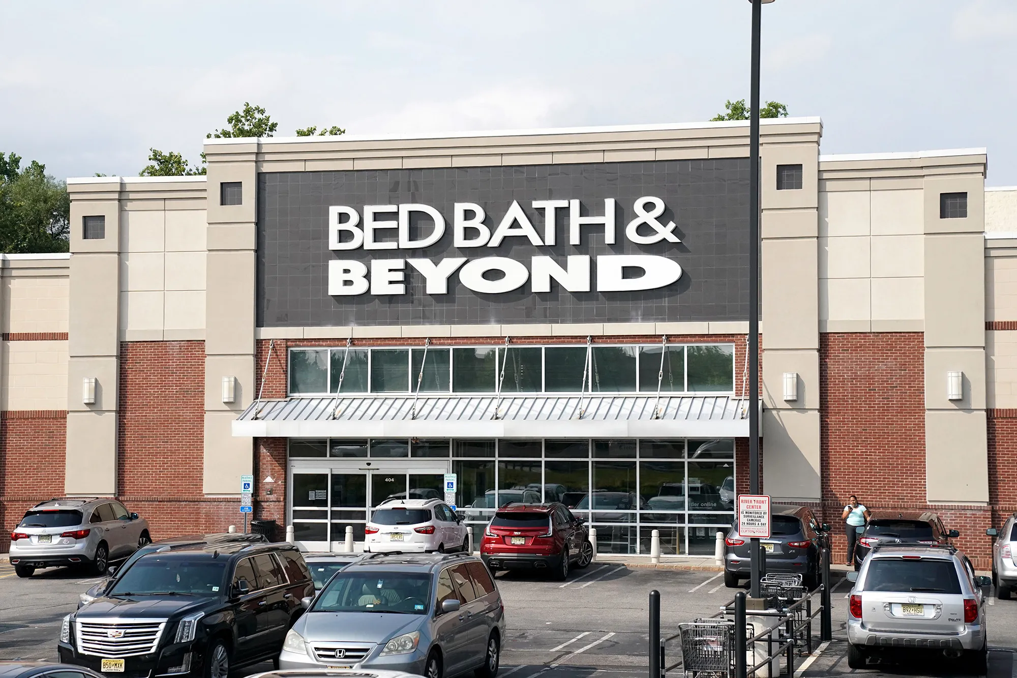 Bed Bath and Beyond Hours