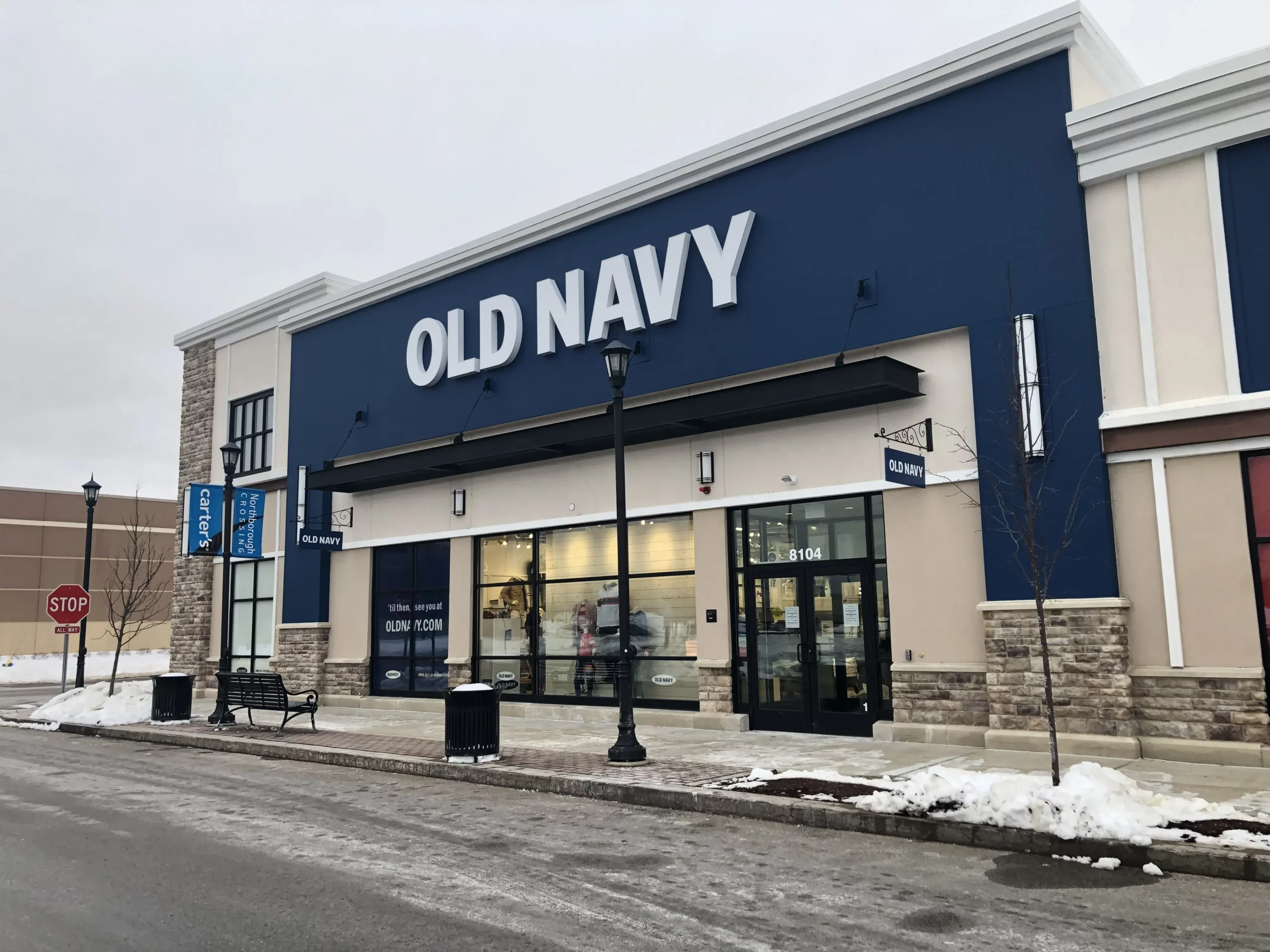 How to Find Old Navy Hours